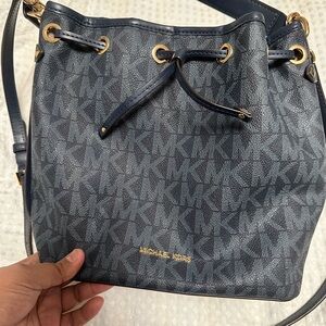 Michael Kors Navy Logo Drawstring Crossbody Bucket Bag
